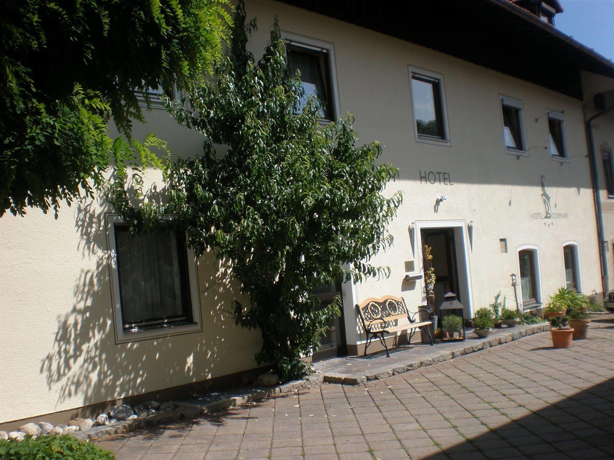 Hotel Bockmaier Oberpframmern Exterior photo